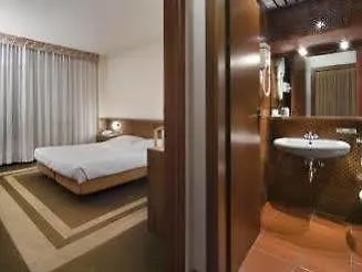 Una Hotel Lodi