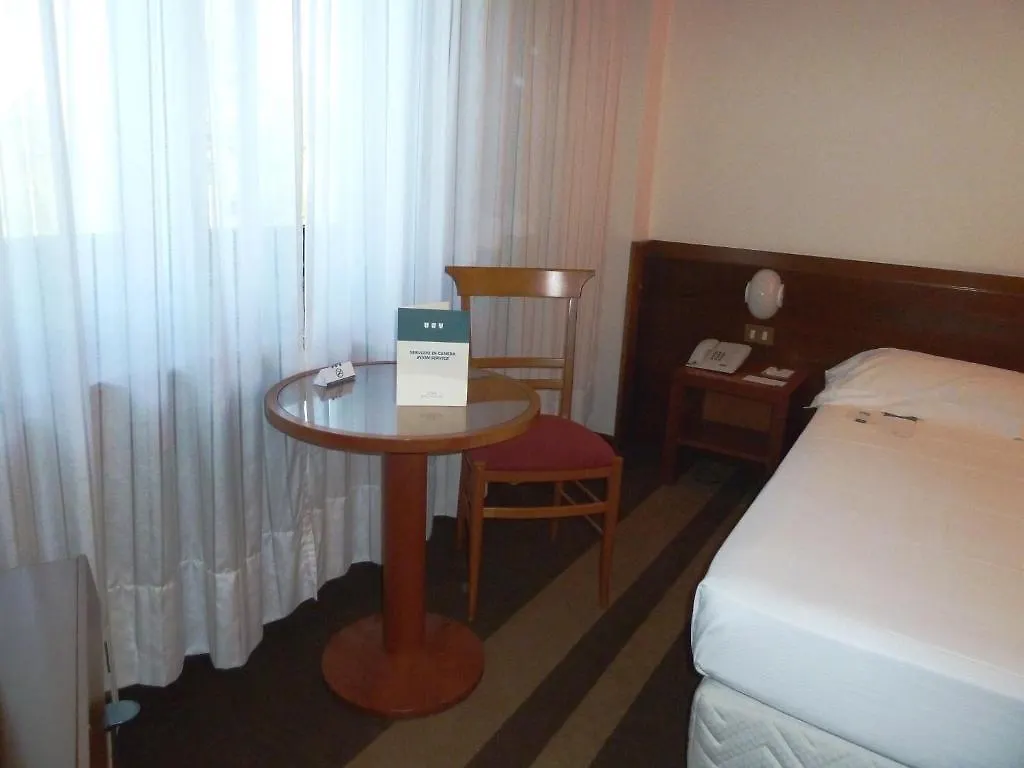Una Hotel Lodi